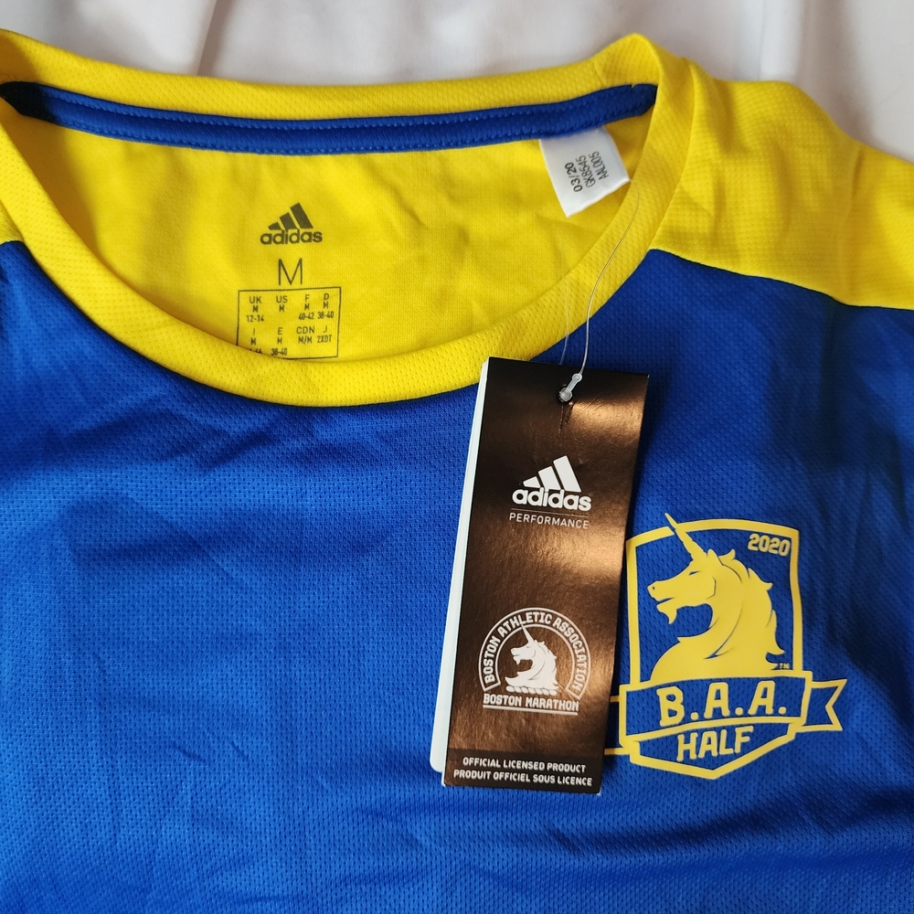 Adidas Blue and Yellow Long Sleeve 2020 Half Marathan NWT - Picture 4 of 9